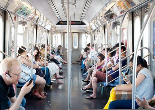 crowded-bus-pf